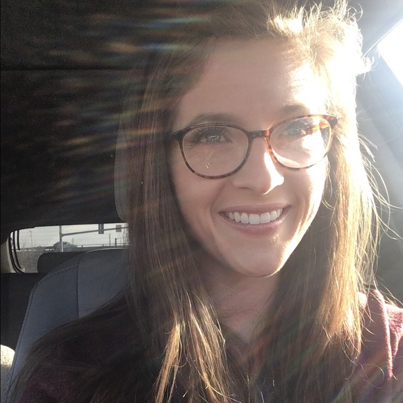 Meet your Posher, Moriah - Picture 1 of 1